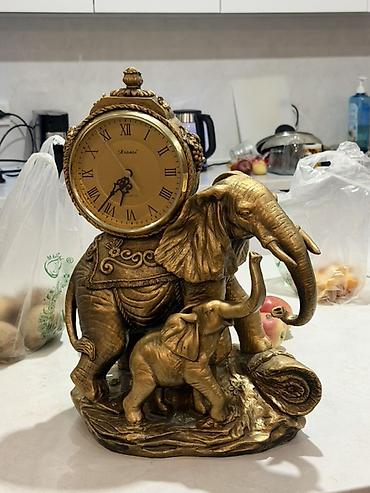 Үй жана бакча: Декоративные настольные часы «Kronos» с композицией слонов - Тип — 1