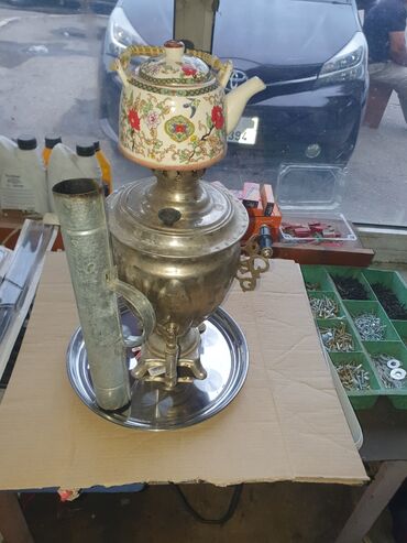 samovar suvenir: İşlənmiş Od Samovar, 3 l, Ünvandan götürmə