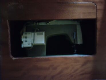 Tikiş maşınları: Tikiş maşını İşlənmiş,Elektromexaniki, 5 saplı, Ünvandan götürmə — 9