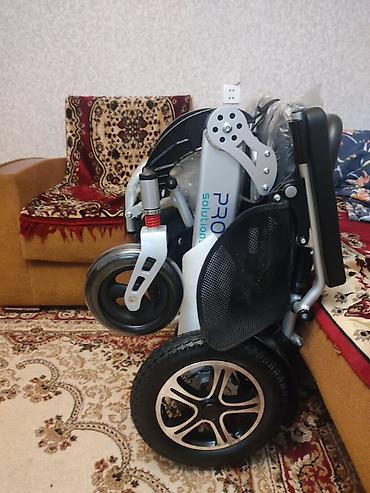 akülü araba: Elektrik təkərli kreslo – yığılabilən, yüngül alüminium korpuslu model — 2
