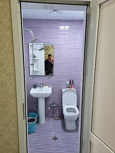 bine evləri: Ev bir yataq otağı, bir zal studio mətbəxdən ibarətdi. Hər bir — 4