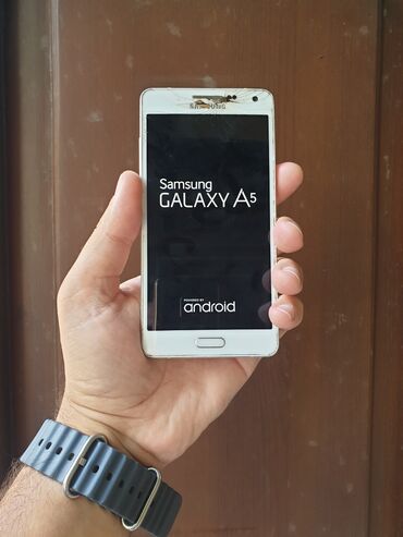 Samsung Galaxy A5, 16 ГБ, цвет - Белый, Сенсорный