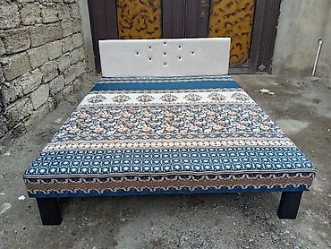 Çarpayılar: Təzə çarpayılar. 1 nəfərlik çarpayılar 60manat. 2 nəfərlik taxt — 24