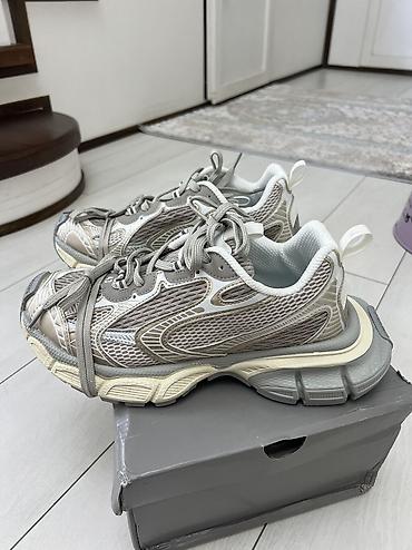 soft shell: Мужские кроссовки, 43, Balenciaga, Новый, цвет - Серый, Самовывоз — 5