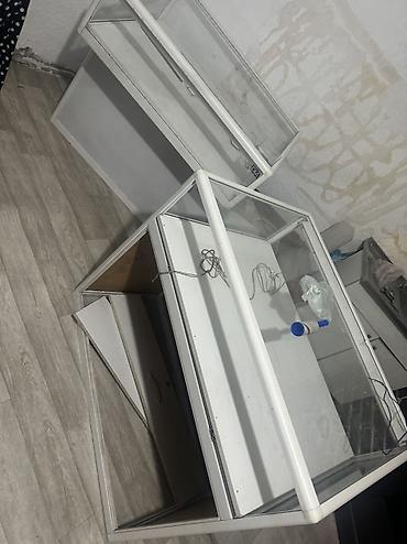 8900: Продаю витрины 9000сом — 2