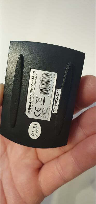 bez djemper sa pojasom oko struka puta: 4 Port USB Hub Trust HU-1240Tp ★ Na prodaju sa postavljenih slika