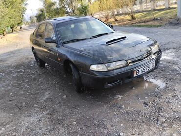 купить запчасти опель омега б: Mazda 626: 1992 г., 2 л, Механика, Бензин, Хетчбек