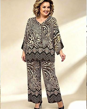 koli: Model za punije dame!!!
Vel: L XL XXL XXXL
Cena: 3100dinara — 2