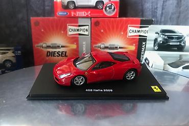 Ferrari: Ferrari, 2009 il, 1:43, Dəmir, Ödənişli çatdırılma — 8