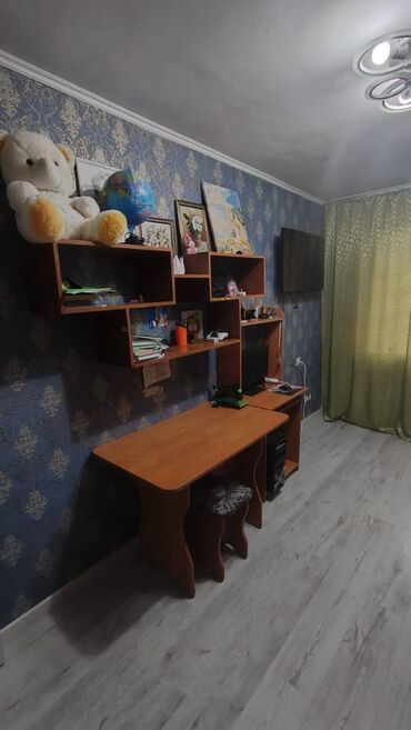 1 комнатная квартира 10000: 3 бөлмө, 60 кв. м, 104-серия, 4 кабат, Евроремонт