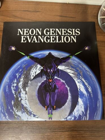 Искусство и коллекционирование: Виниловая пластинка с саундтреком к аниме «Neon Genesis Evangelion»