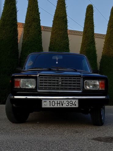 yuk masinlarinin alqi satqisi: VAZ (LADA) 2107: 1.6 l | 1984 il 8900 km Sedan