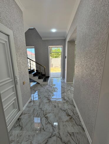 Həyət evləri və villaların satışı: Binə 4 otaqlı, 240 kv. m, Kredit yoxdur, Yeni təmirli — 10