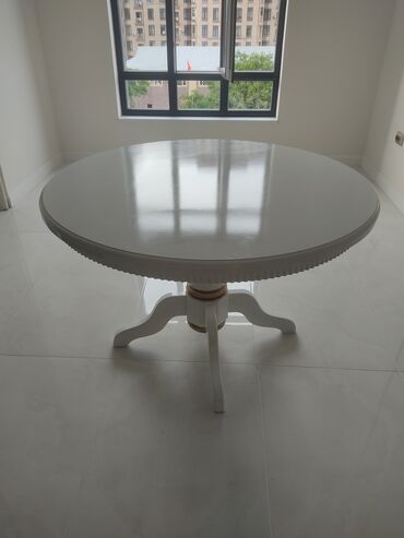 стол деревянные: Кухонный Стол, цвет - Белый, В рассрочку, Новый
