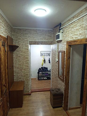 Продажа коттеджей и домов: Продается участок с домом, центр с. Новопавловка, 9 соток, район рынка — 17