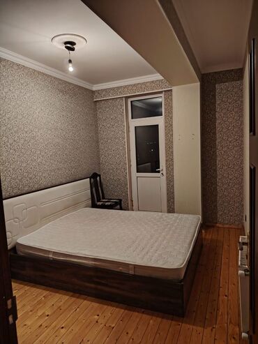 Uzunmüddətli kirayə mənzillər: Yaşayış mənzili – açıq mətbəxli zal və geniş dəhliz Xirdalan seheri 2 — 6