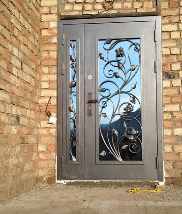 Двери для домов и квартир: Сохраним вашу безопасность и добавим стиль вашему дому! 🔒⚡ Наши — 7