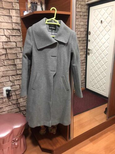 palto satışı: Salam 20 manata palto satılır
