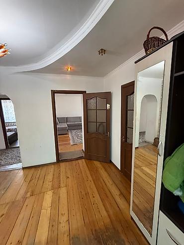 Продажа коттеджей и домов: Продается дом в Орто-Сай, ул. Ормокоева. От ул. Советской до дома — 10