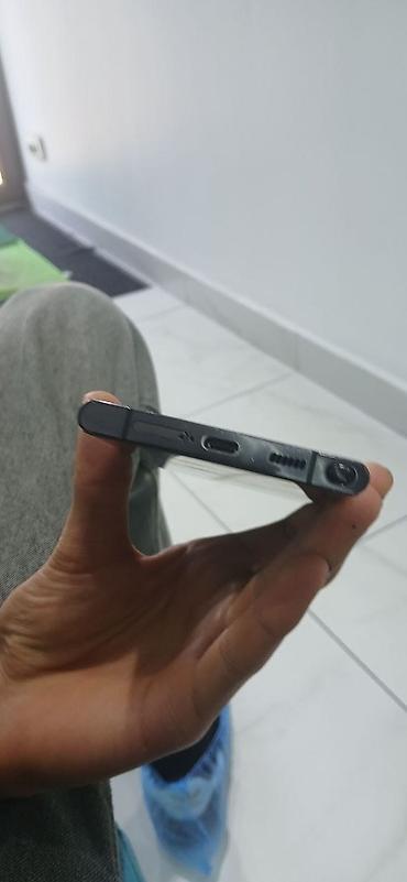 note 2: Samsung Galaxy S22 Ultra, Б/у, 256 ГБ, цвет - Черный, 2 SIM — 4