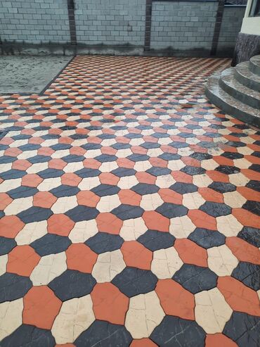 Бордюры: Бордюр — 8