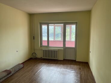 Сниму квартиру: 1 комната, 50 м², Без мебели