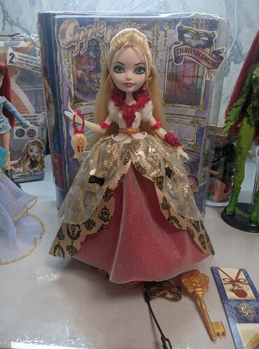 автоматы игрушки: Кукла ever after high Эппл Уайт день коронации в идеальном состоянии и