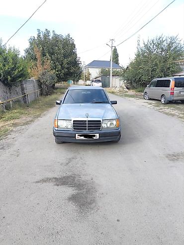 Mercedes-Benz W124: 1986 г., 2.3 л, Механика, Бензин, Седан at lalafo.kg Mercedes-Benz W124: 1986 г., 2.3 л, Механика, Бензин, Седан