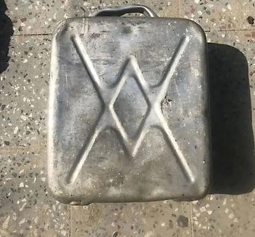 su generatoru: Metal yanacaq bidonu - Tutum: 20 litr (korpus üzərində işarələnib) - — 2
