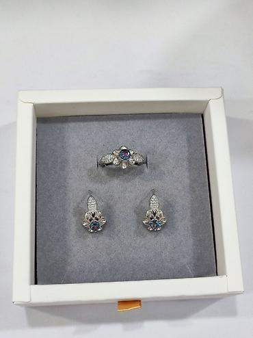 Серебряные наборы украшений: Серебро 925 пробы Размеры имеются Есть доставка по городу и — 11