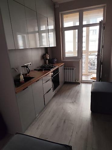только нал: 1 комната, 39 м², ул. Чынгыз Айтматова Элитка, 6 этаж, Евроремонт — 3