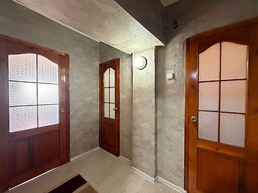Продажа квартир: 3 комнаты, 88 м², Ошский рынок / базар Индивидуалка, 3 этаж, Косметический ремонт — 12