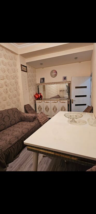 Uzunmüddətli kirayə mənzillər: Masazirda kuruqa yaxin yolun qiraginda bina evi kiraye verilir 2 ci — 9