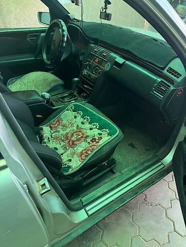 редуктор е34: Mercedes-Benz E-Class: 1997 г., Автомат, Бензин, Седан — 5