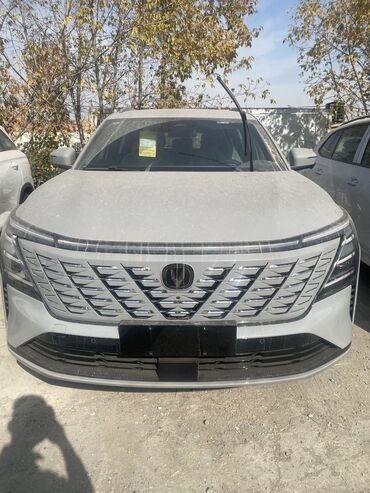 продаю с доплатой мне: Changan CS75: 2024 г., 1.5 л, Робот, Бензин, Кроссовер
