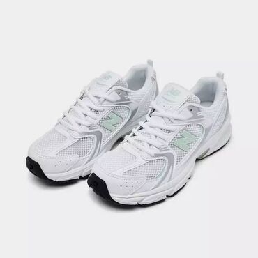 Кроссовки и спортивная обувь: Кроссовки, 39, New Balance, Новый, цвет - Белый, Самовывоз, Бесплатная доставка, Платная доставка