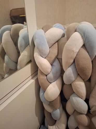 Fiqurlar: Dekorativ Sadə Yastıq