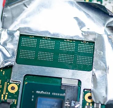 Nintendo Switch: Nintendo Switch Servis və təmiri Professional şəkildə çip — 7