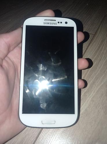 samsung galaxy s3 ekran: Samsung I9300 Galaxy S3, 16 GB, rəng - Ağ, İki sim kartlı — 1