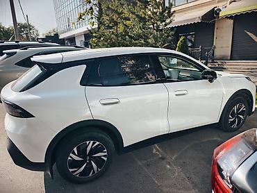 электро чанган: Changan Qiyuan Q05: 2026 г., 0.1 л, Автомат, Электромобиль, Кроссовер — 2