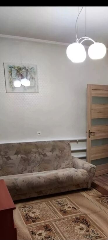 конок үй: 56 кв. м, 3 бөлмө, Унаа токтотуучу жай, Забор, тосулган