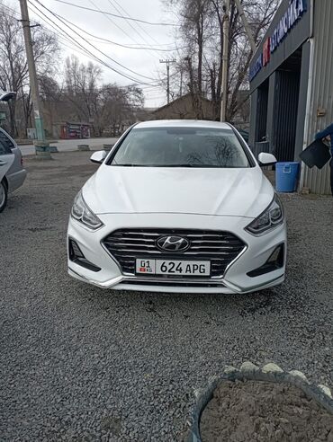 Hyundai: Hyundai Sonata: 2017 г., 2 л, Автомат, Газ