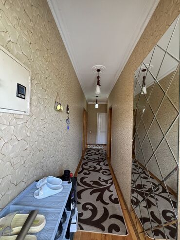 Həyət evləri və villaların satışı: 7 otaqlı, 220 kv. m, Orta təmir — 7