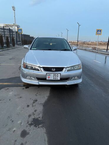 xonda capa: Honda Accord: 2002 г., 1.8 л, Автомат, Бензин, Седан