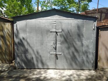 гараж из металла: 19 м², Металлический