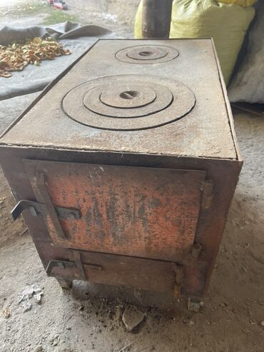 столешница из стекла: Печь-буржуйка с варочной поверхностью - Материал: стальной корпус с