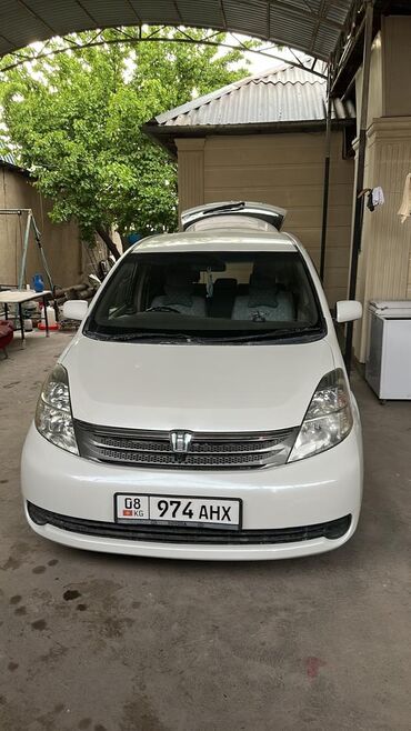 тойота минивен: Toyota Isis: 2006 г., 1.8 л, Автомат, Бензин, Минивэн