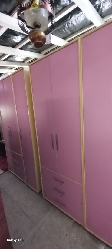 polovan namestaj обреновац – слике: Plakari dva komada 237x130cm jedan 160eu .prevoz vas ili uz doplatu