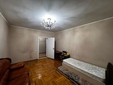 Продажа квартир: 3 комнаты, 70 м², Индивидуалка, 1 этаж, Косметический ремонт — 13