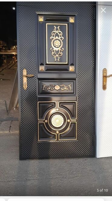 Giriş qapıları: Yeni Giriş qapısı Zamok və çərçivə ilə, Zəmanətli, Ödənişli quraşdırma, Ünvandan götürmə, Ödənişli çatdırılma, Rayonlara çatdırılma — 10